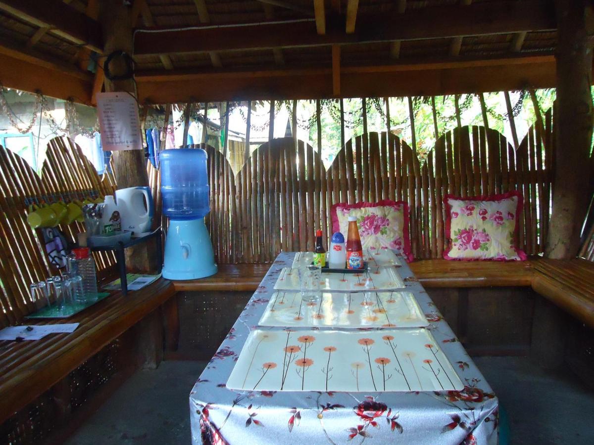 Lhoyjean Garden Hostel Batuan Luaran gambar