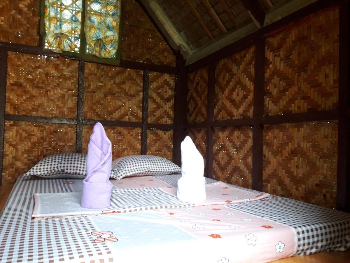 Lhoyjean Garden Hostel Batuan Luaran gambar