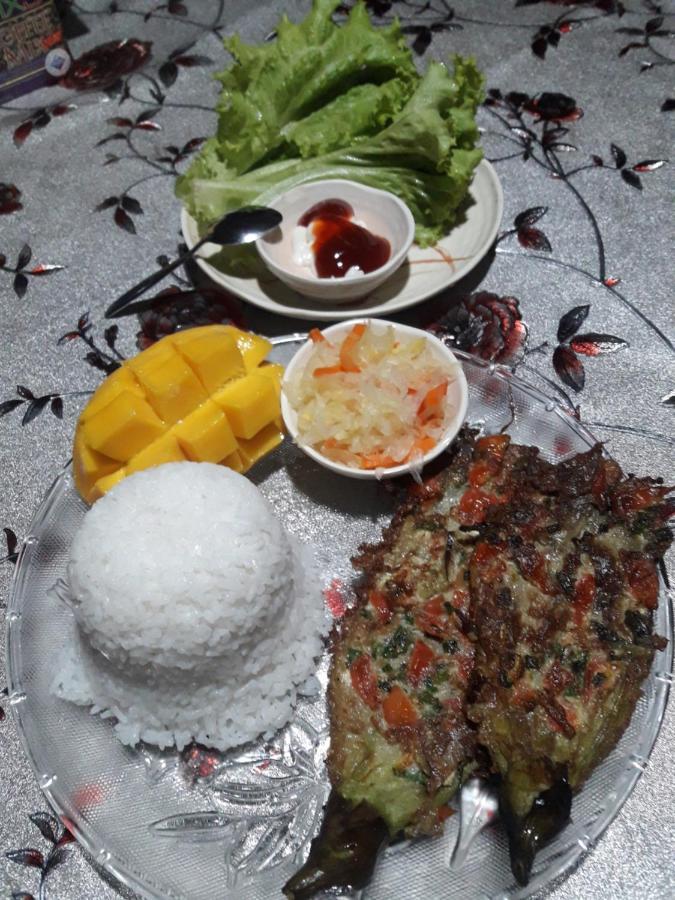 Lhoyjean Garden Hostel Batuan Luaran gambar