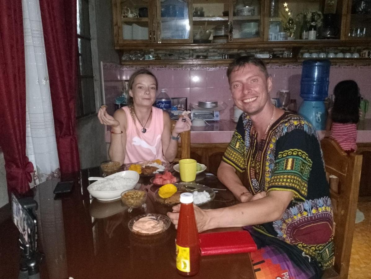 Lhoyjean Garden Hostel Batuan Luaran gambar