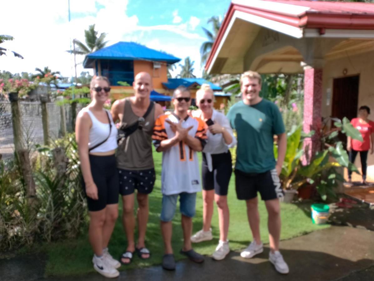 Lhoyjean Garden Hostel Batuan Luaran gambar