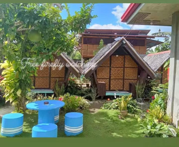 Lhoyjean Garden Hostel Batuan Luaran gambar