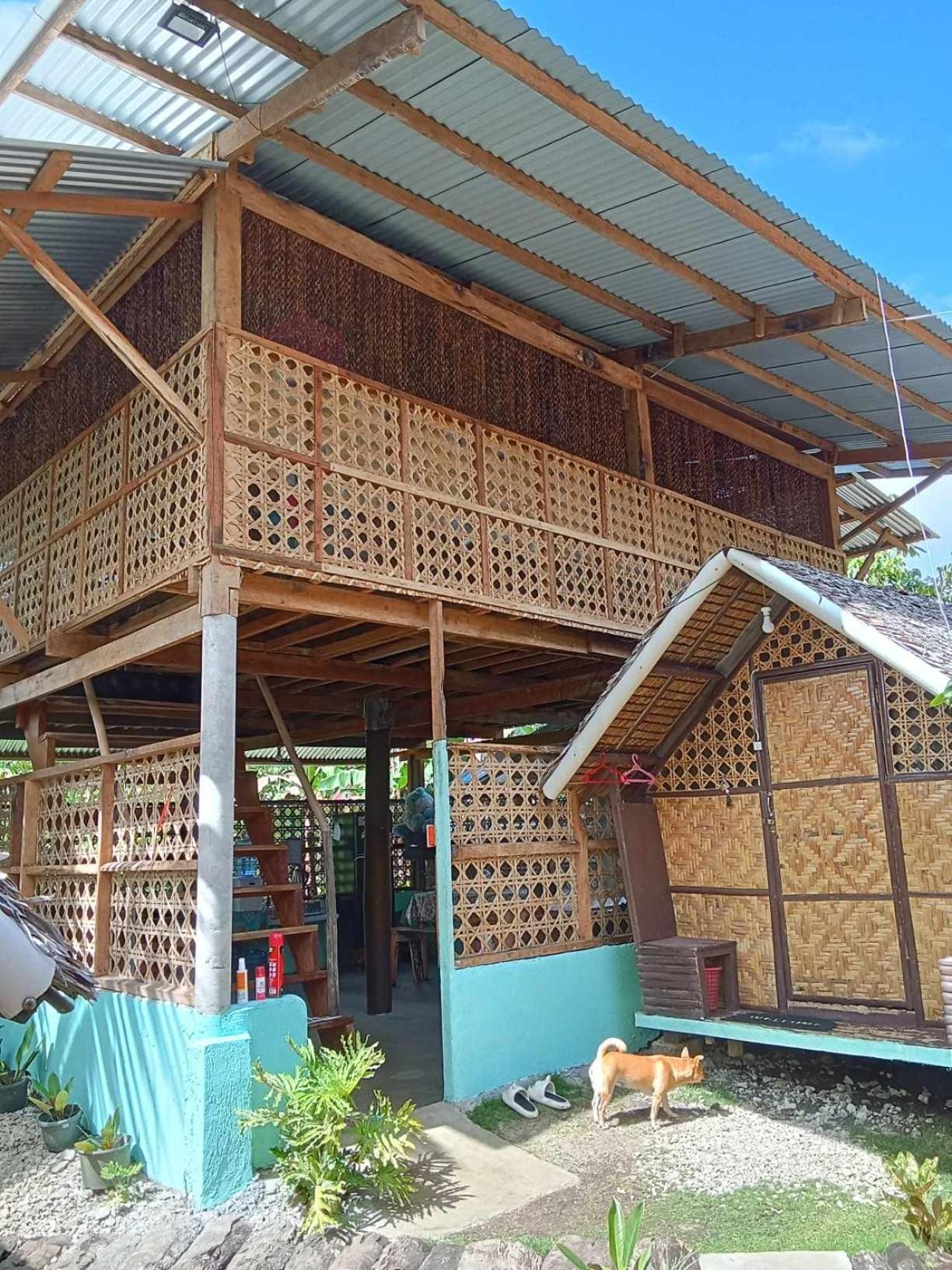 Lhoyjean Garden Hostel Batuan Luaran gambar